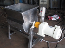 Máy Trộn Chả Cá