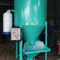 Bồn Trộn Hạt Nhựa Màu 1